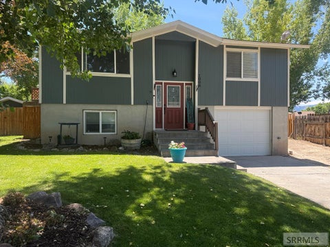 Homes For Sale - 1003 Diablo Street<br/> POCATELLO, ID 83201