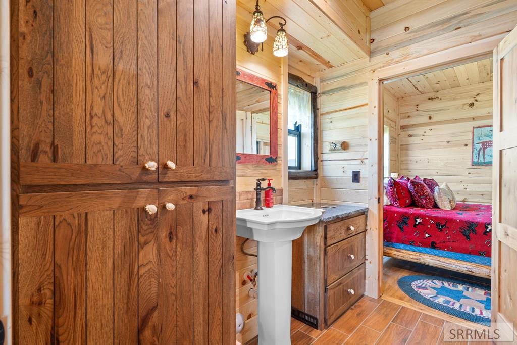 423 Rocky Mountain Avenue, SHELLEY, Idaho image 14