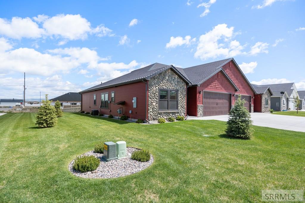 423 Rocky Mountain Avenue, SHELLEY, Idaho image 4