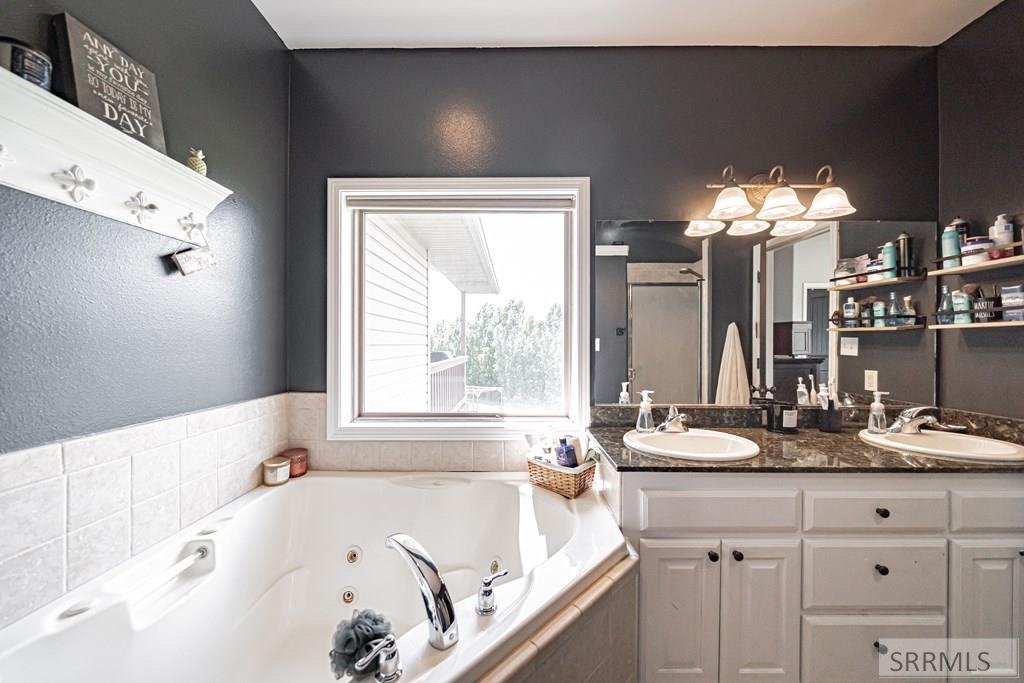 7120 E Valco Drive, IDAHO FALLS, Idaho image 37