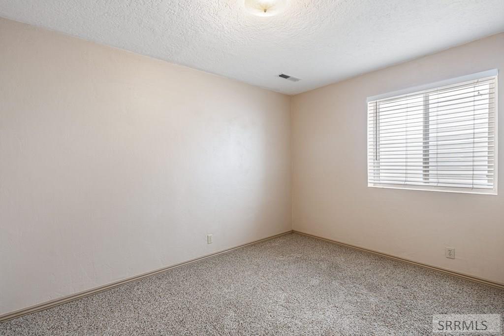 5413 Kymball Dr, CHUBBUCK, Idaho image 33