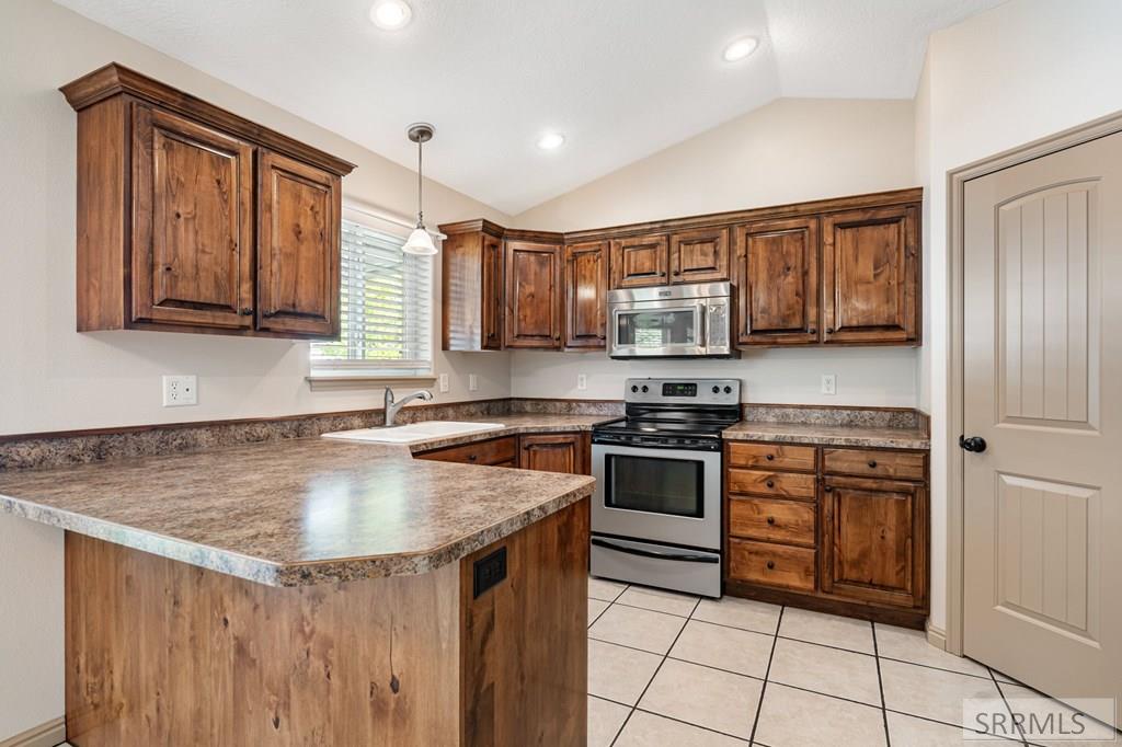 5413 Kymball Dr, CHUBBUCK, Idaho image 9
