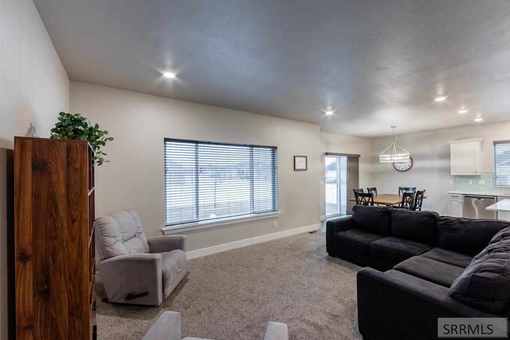 2732 N Lucina Dr, IDAHO FALLS, Idaho image 7