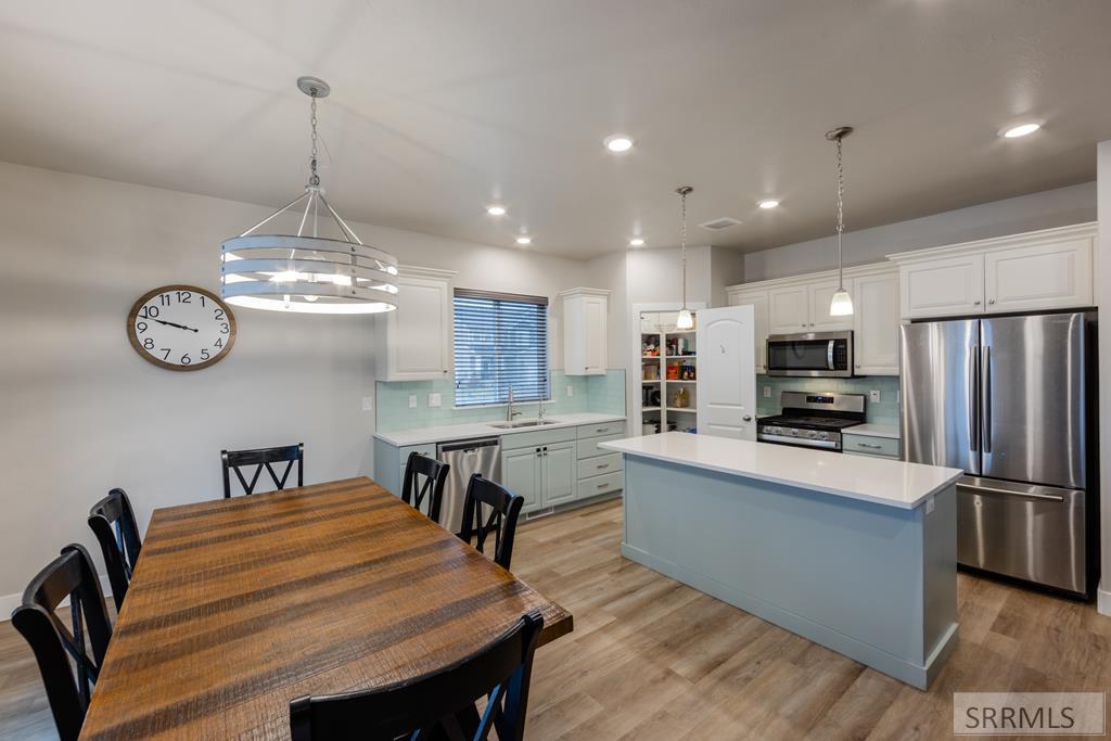 2732 N Lucina Dr, IDAHO FALLS, Idaho image 9
