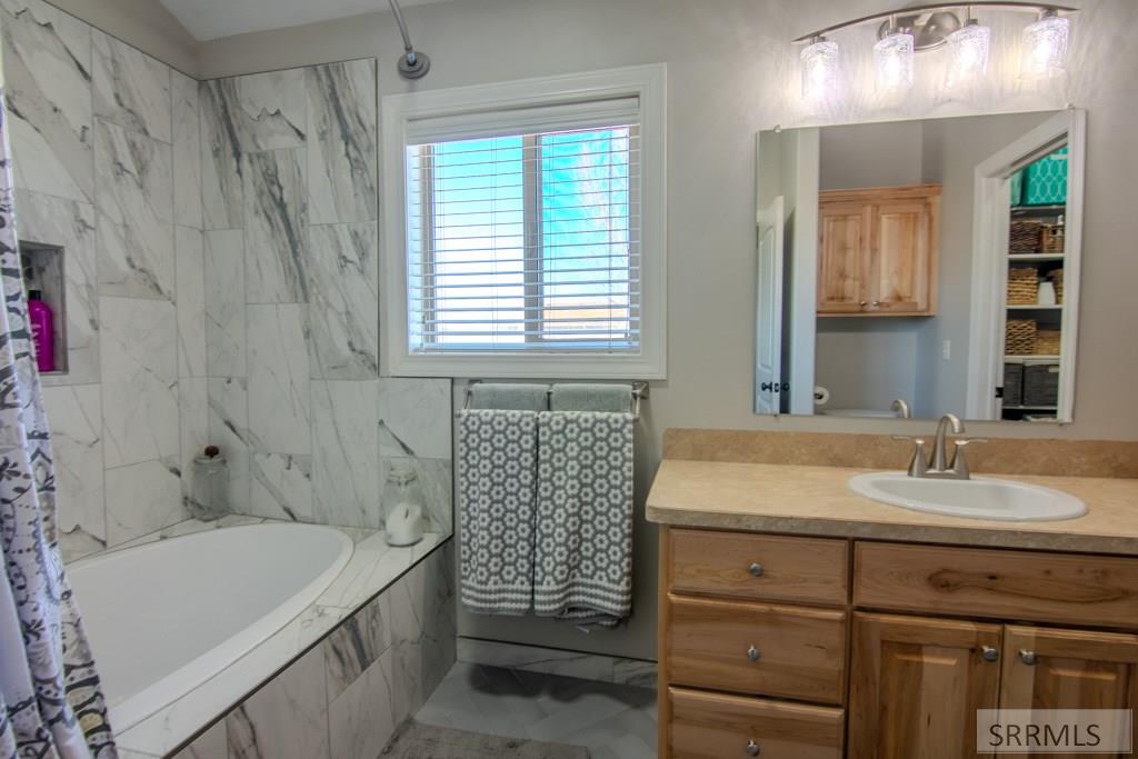 3939 Deer Stream Drive, IDAHO FALLS, Idaho image 15