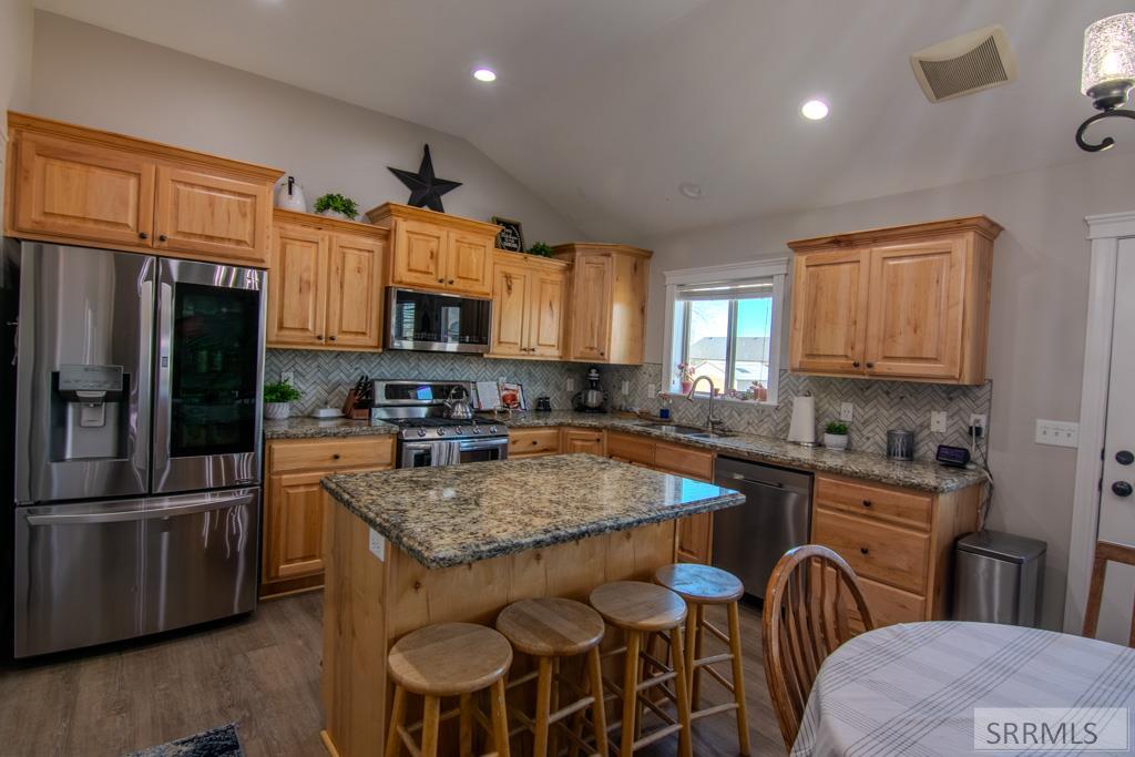 3939 Deer Stream Drive, IDAHO FALLS, Idaho image 8