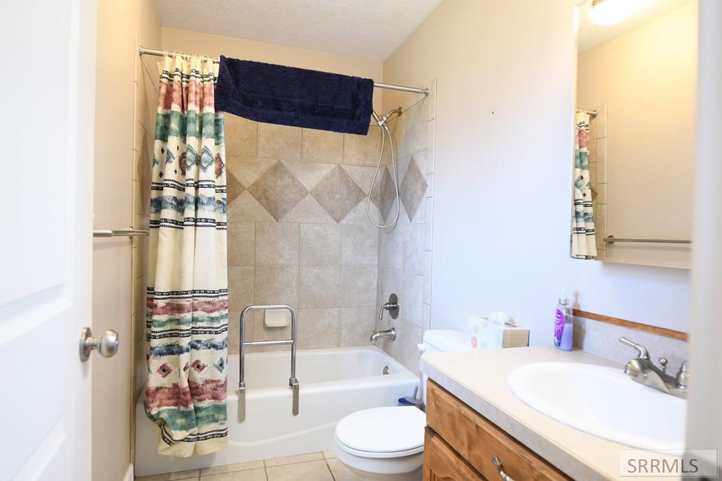 1073 Petersburg Ave, CHUBBUCK, Idaho image 26