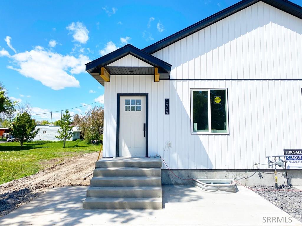 1462 W Houston Street, IDAHO FALLS, Idaho image 2