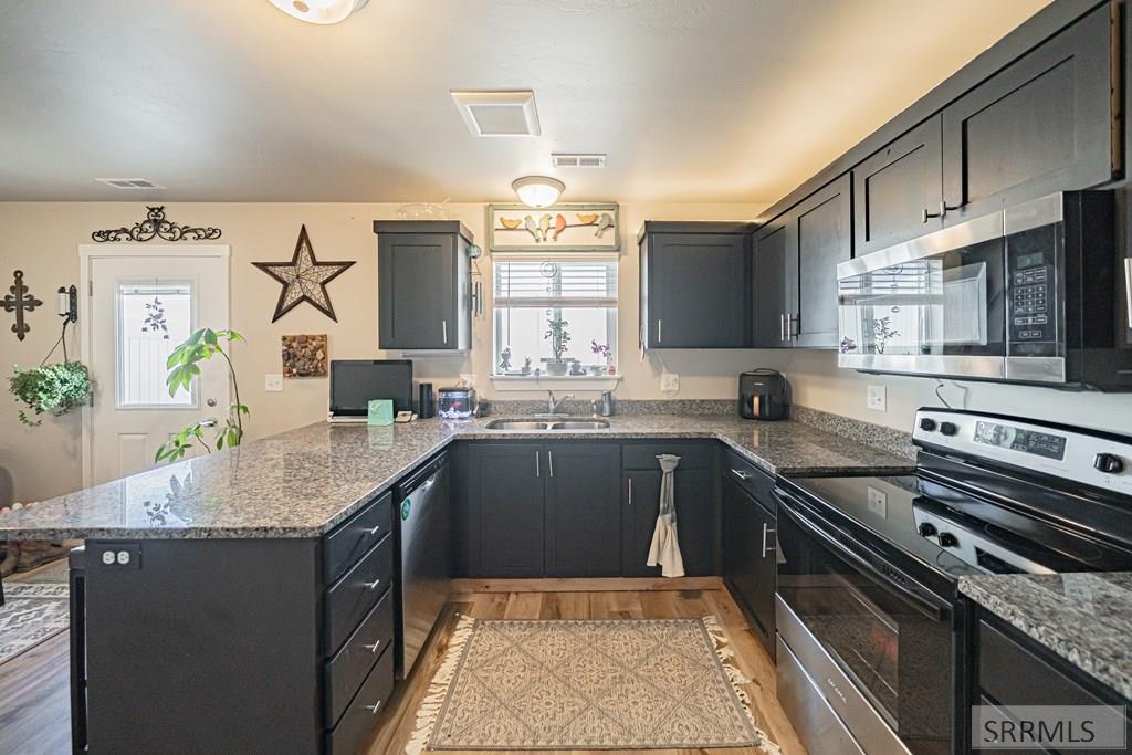 2015 Lawrence Lane #404, BLACKFOOT, Idaho image 11