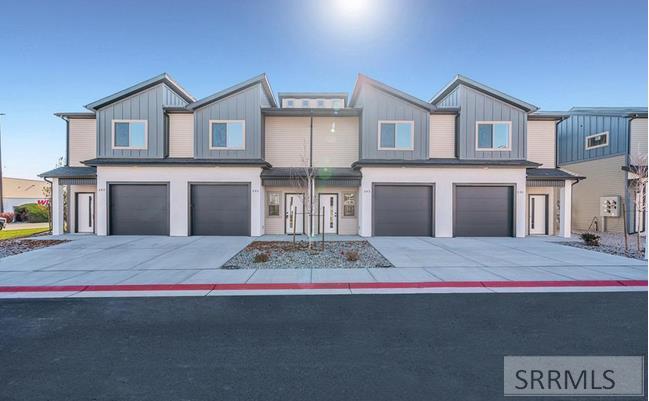 483 Easy Street, IDAHO FALLS, Idaho image 1