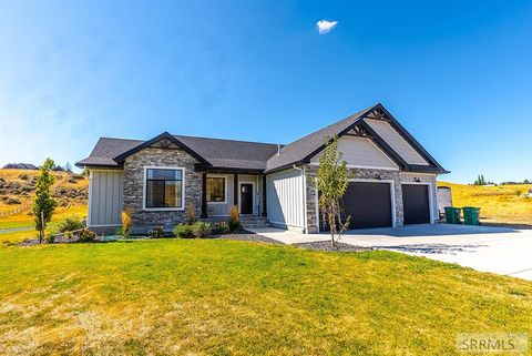 Photo of 5764 E 65th S, IDAHO FALLS, ID 83406 (MLS # 2179985) Photo of 5764 E 65th S, IDAHO FALLS, ID 83406 (MLS # 2179985)