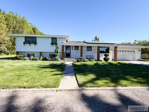 Photo of 2680 W 33 N, IDAHO FALLS, ID 83402 (MLS # 2186871)