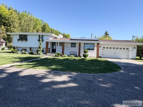 Photo of 2680 W 33 N, IDAHO FALLS, ID 83402 (MLS # 2186871)