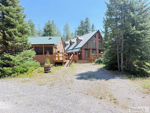Photo of 4246 Clark Street, ISLAND PARK, ID 83429 (MLS # 2186129)