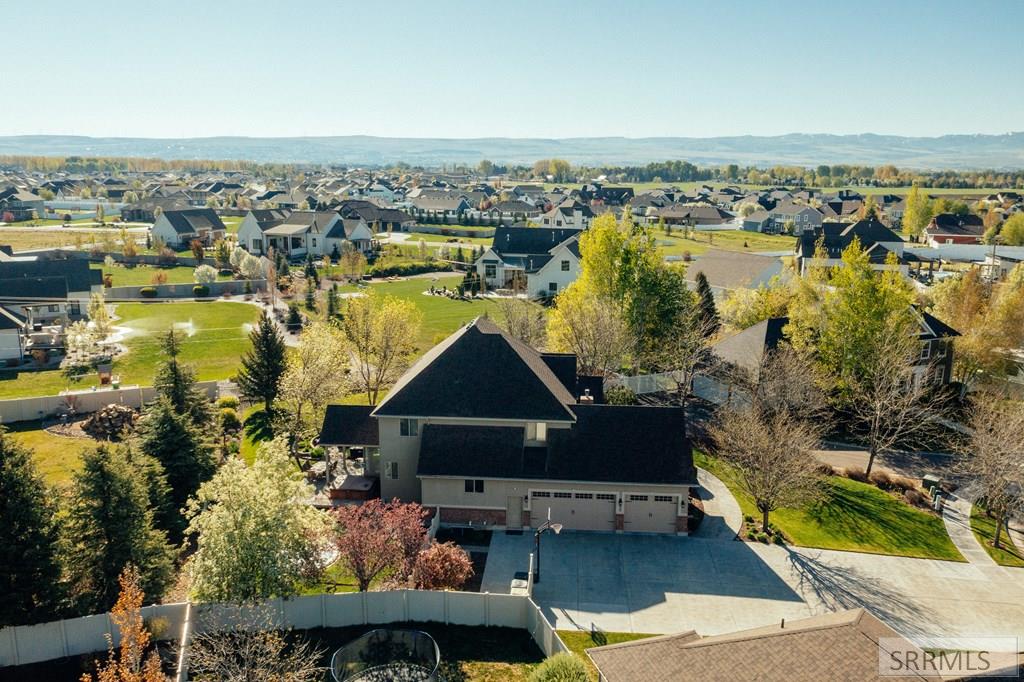 113 Stillwater Drive, IDAHO FALLS, Idaho image 2