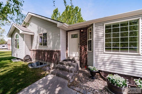 Photo of 3889 Taylorview Lane, AMMON, ID 83406 (MLS # 2186485)