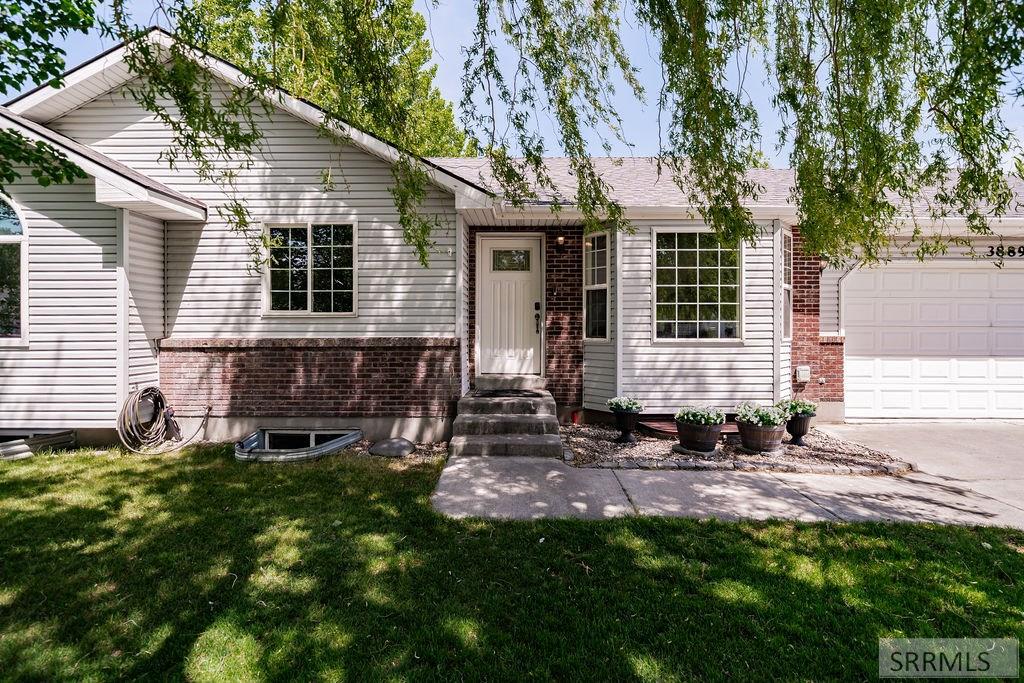 3889 Taylorview Lane