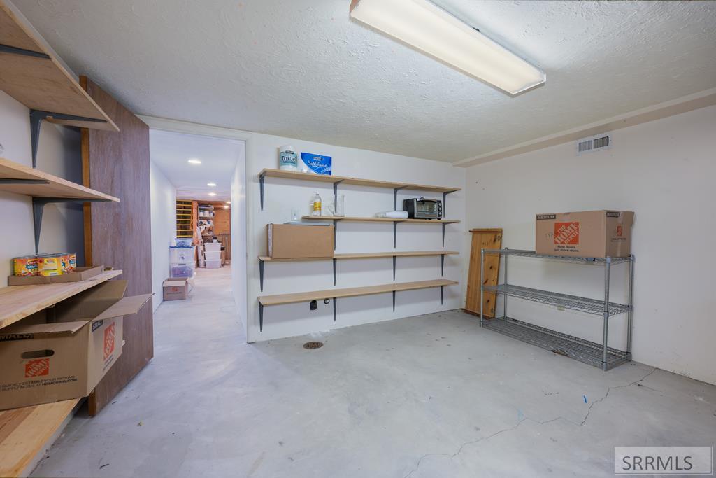 290 S Ammon Road, IDAHO FALLS, Idaho image 41
