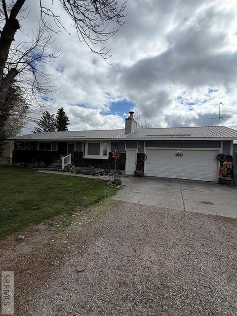 Photo of 8224 N 5th W, IDAHO FALLS, ID 83401 (MLS # 2185882)