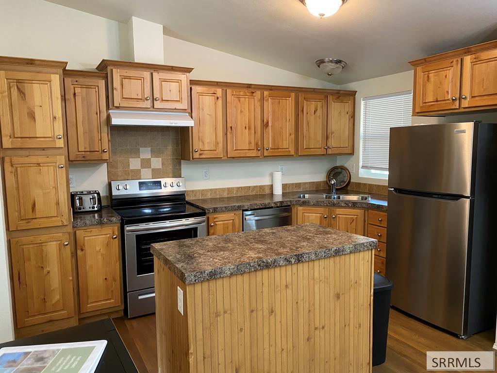 3797 Lodgepole Lane, ISLAND PARK, Idaho image 6
