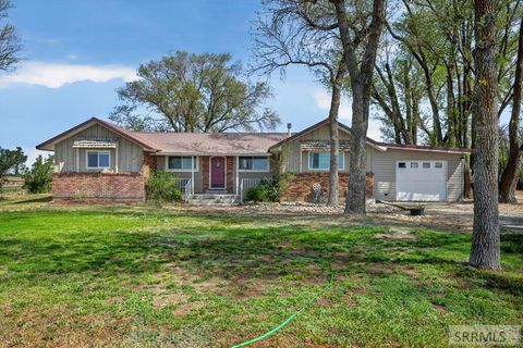 Photo of 1276 W Hoff Road, BLACKFOOT, ID 83221 (MLS # 2186582)
