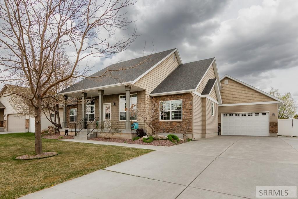 3951 Silverado Drive, IDAHO FALLS, Idaho image 3