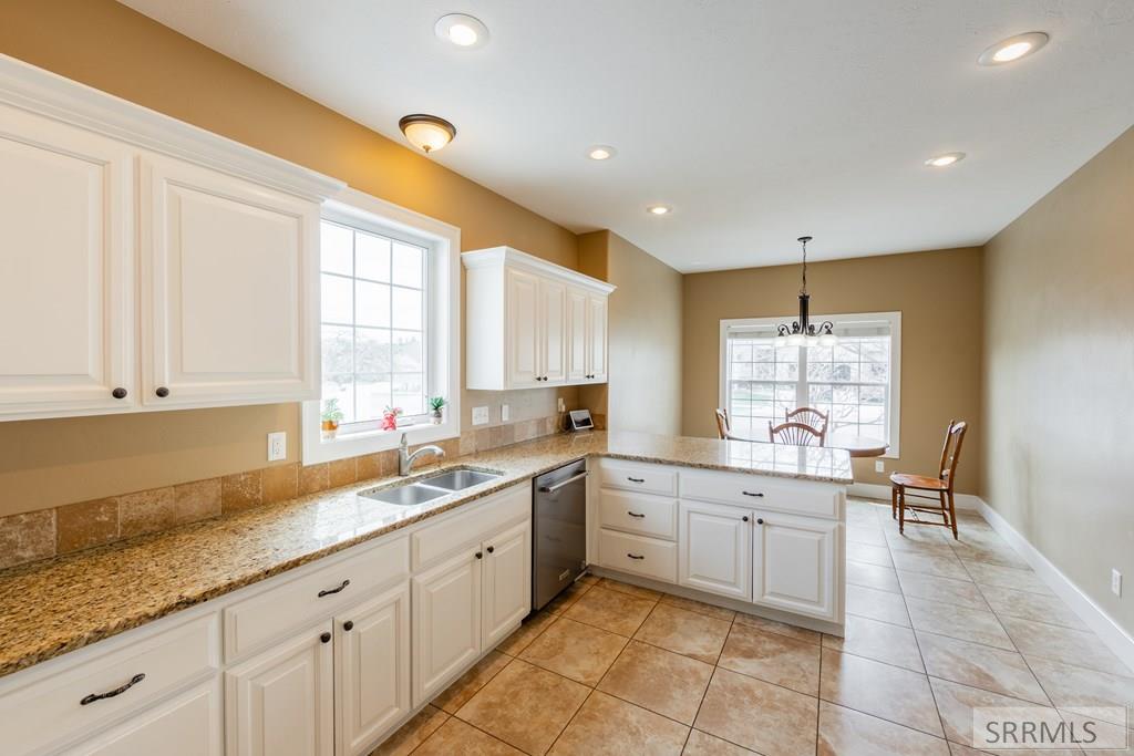 3951 Silverado Drive, IDAHO FALLS, Idaho image 13