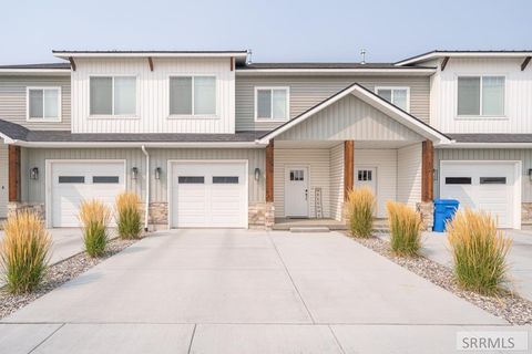 Photo of 456 S 3rd W, SUGAR CITY, ID 83448 (MLS # 2179430)