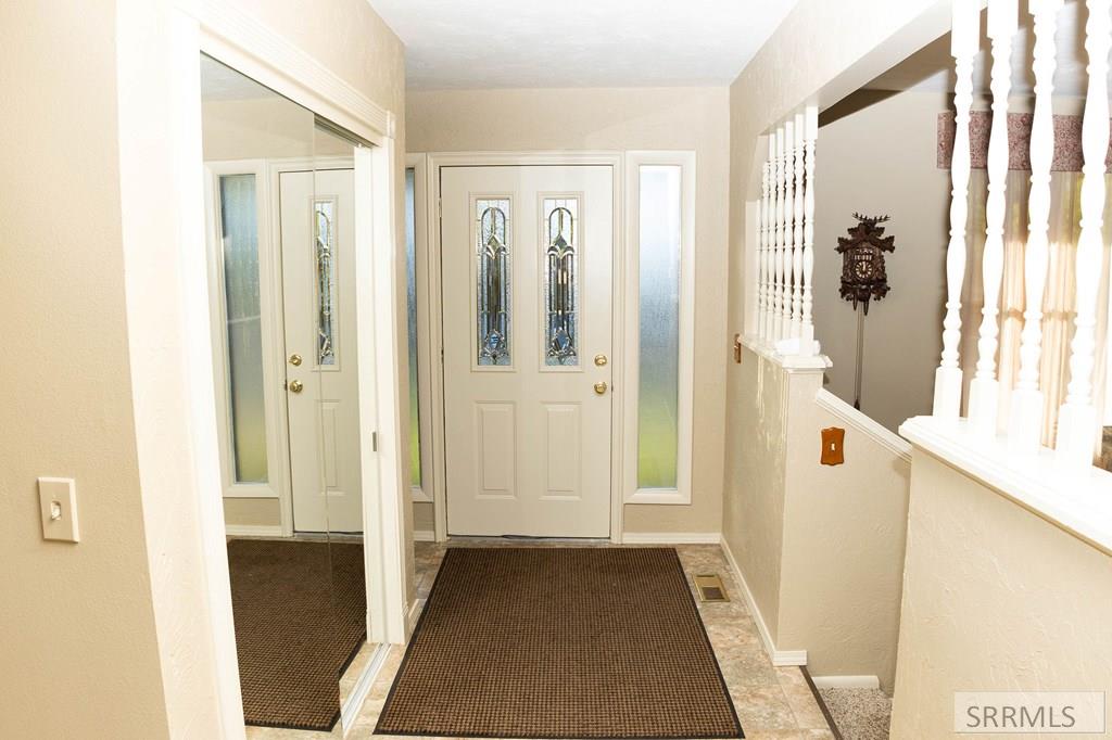 649 Brentwood Circle