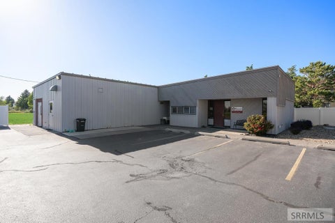 Photo of 1378 S Grizzly Avenue, IDAHO FALLS, ID 83402 (MLS # 2186934)