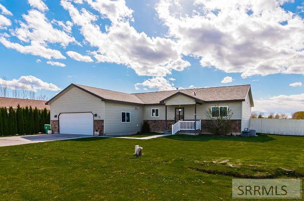 23 N White Pine Lane, RIGBY, Idaho image 1