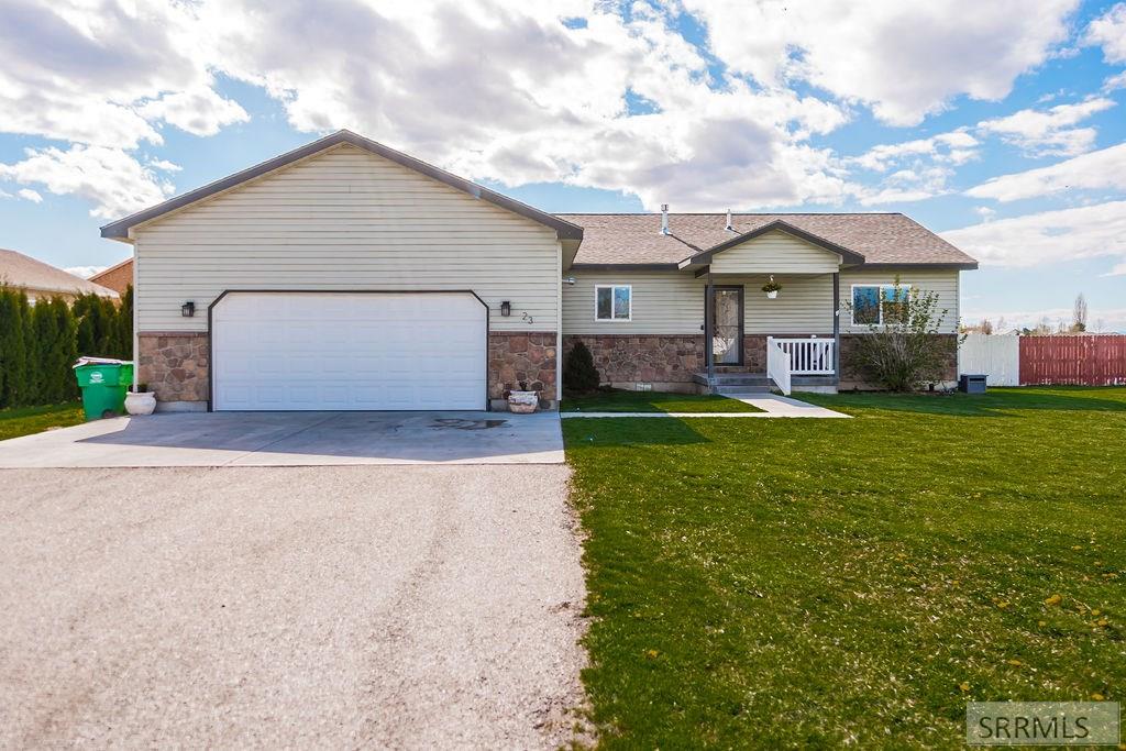 23 N White Pine Lane, RIGBY, Idaho image 2