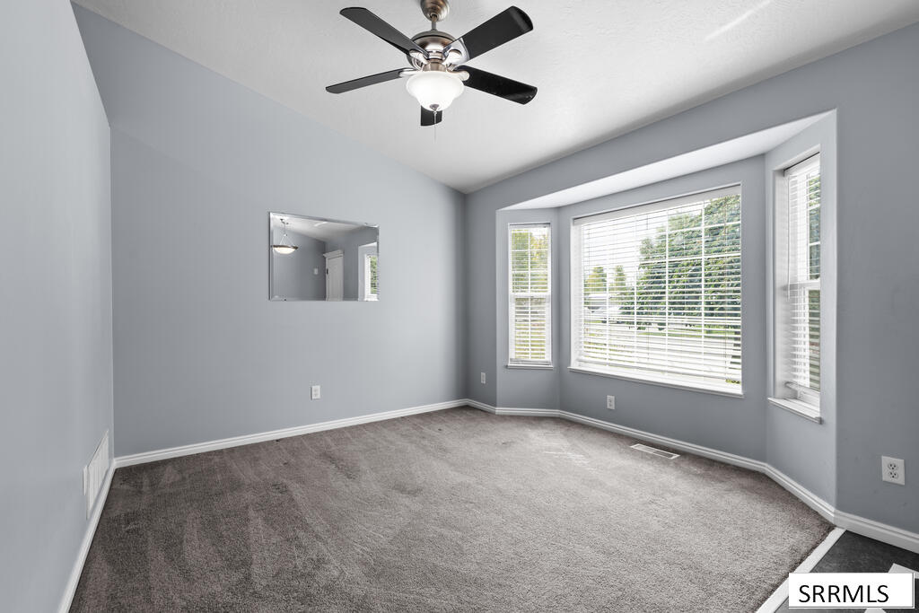 4225 Birchwood Circle