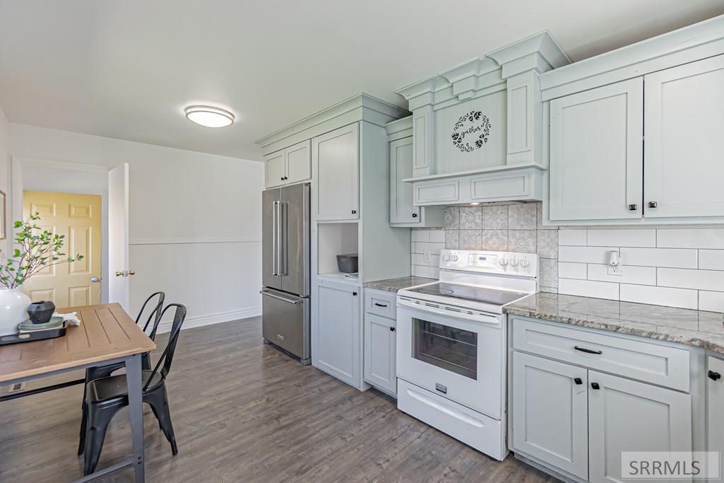 1145 N Boulevard Blvd, IDAHO FALLS, Idaho image 10