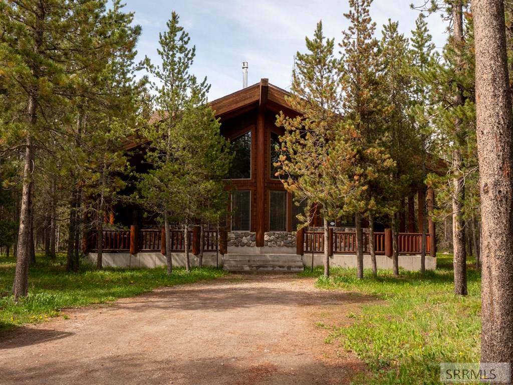 3813 Mortensen Lane, ISLAND PARK, Idaho image 4