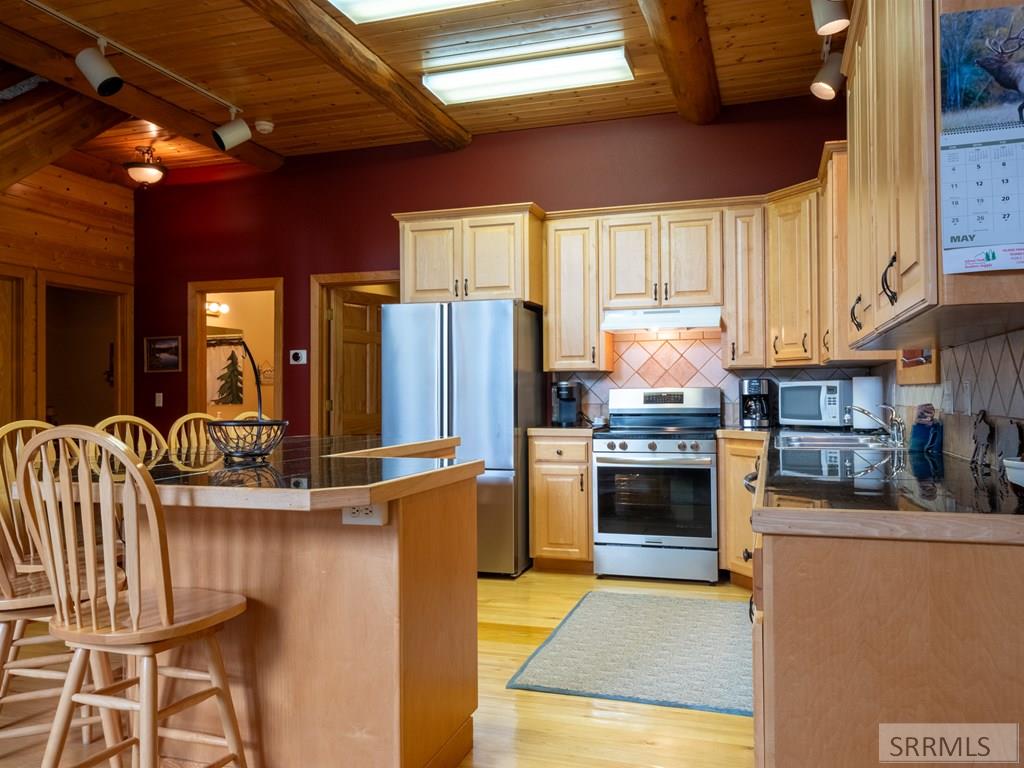 3813 Mortensen Lane, ISLAND PARK, Idaho image 8