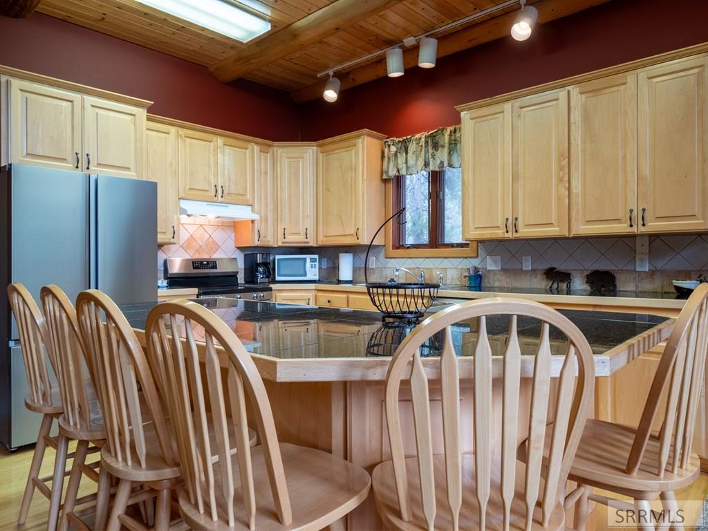 3813 Mortensen Lane, ISLAND PARK, Idaho image 14