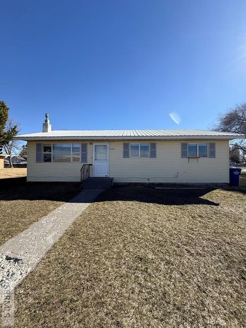 Photo of 250 W 5th N, ST ANTHONY, ID 83445 (MLS # 2184879)