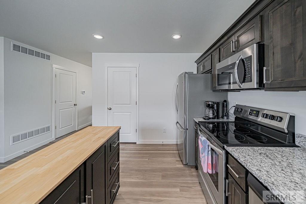 521 Trails End, IDAHO FALLS, Idaho image 9