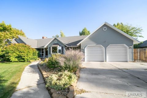 Photo of 142 Stone Run Lane, IDAHO FALLS, ID 83404 (MLS # 2179551)
