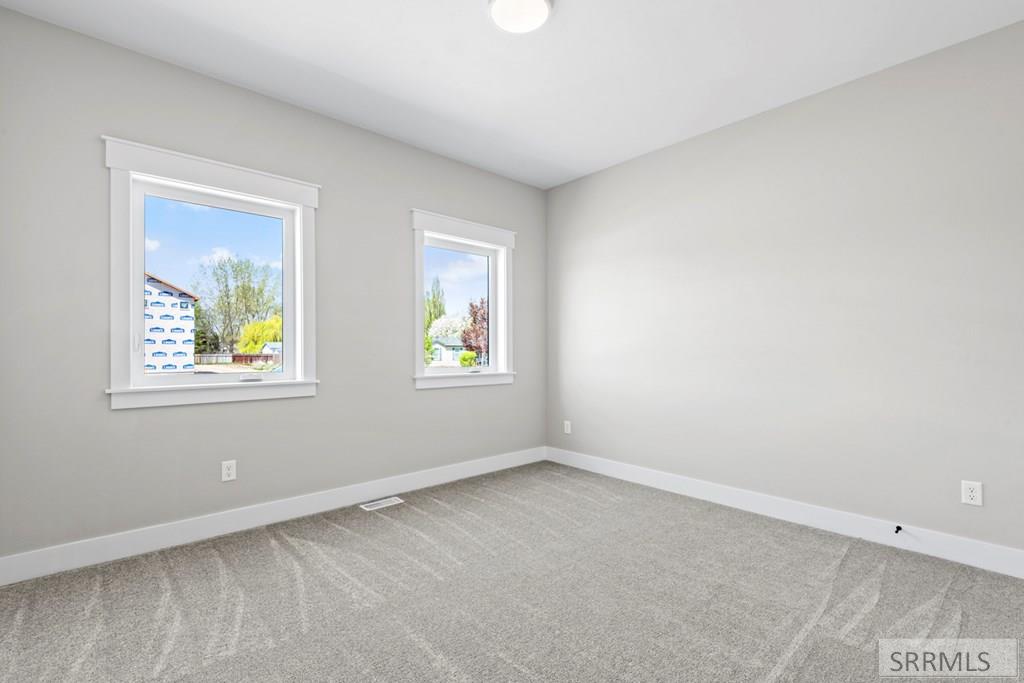 316 N Harding Lane, IDAHO FALLS, Idaho image 13