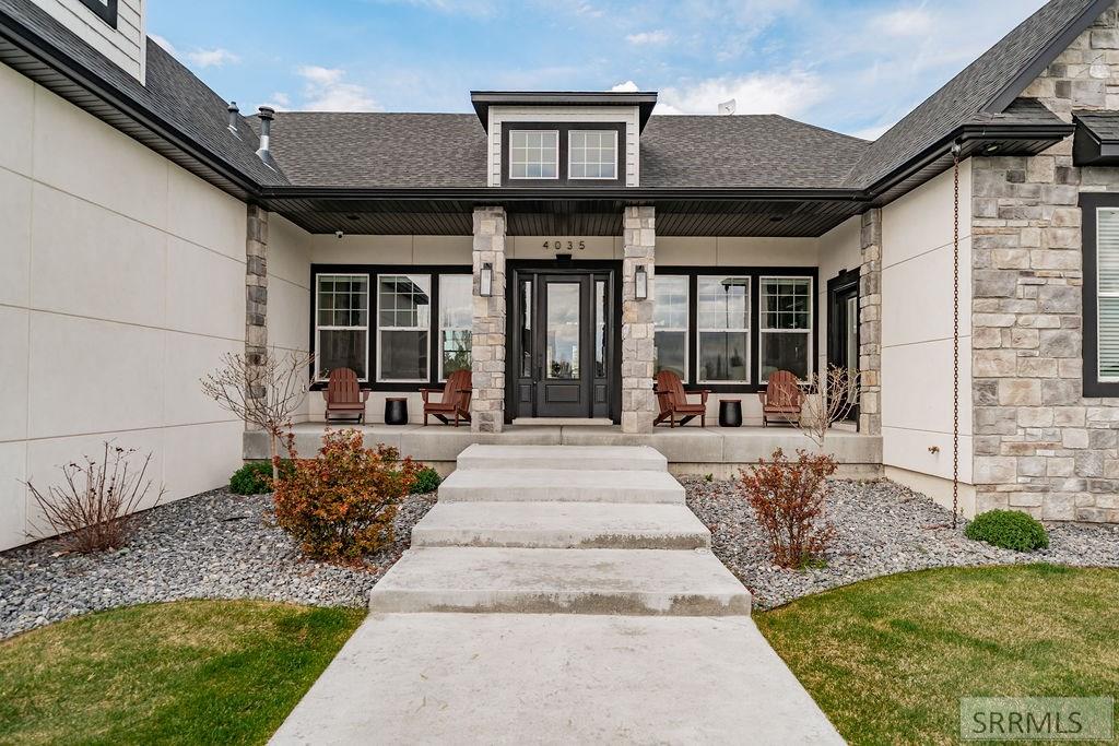 4035 Fairway Drive