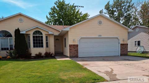 3290 Carolyn Lane AMMON ID 83406