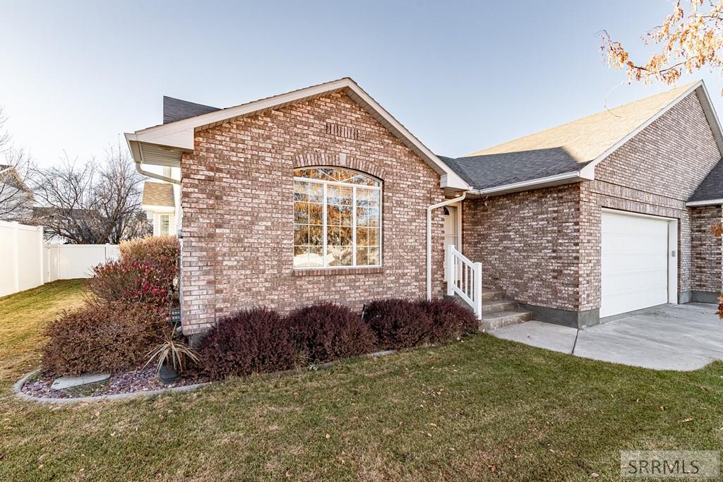 1638 Mountain Rose Drive, IDAHO FALLS, Idaho image 3