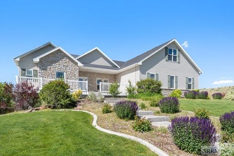 Photo of 5365 S Tappan Falls Drive, IDAHO FALLS, ID 83406 (MLS # 2186869)