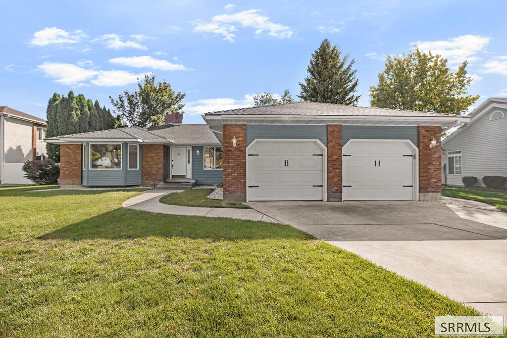 262 Brookside Drive
