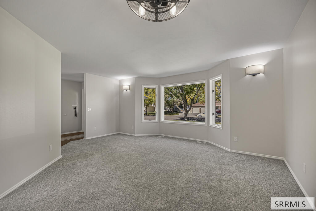 262 Brookside Drive