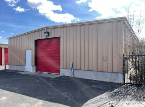 Photo of 2460 Prospect Drive #CC-01, IDAHO FALLS, ID 83401 (MLS # 2176072)