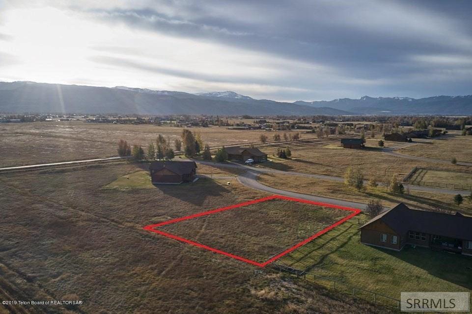 1088 Canoe Loop, VICTOR, Idaho image 4