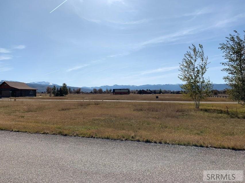 1088 Canoe Loop, VICTOR, Idaho image 12